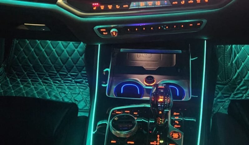 
								BMW X5 M Sport 2018 full									