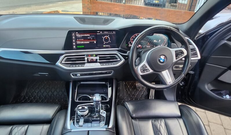 
								BMW X5 M Sport 2018 full									